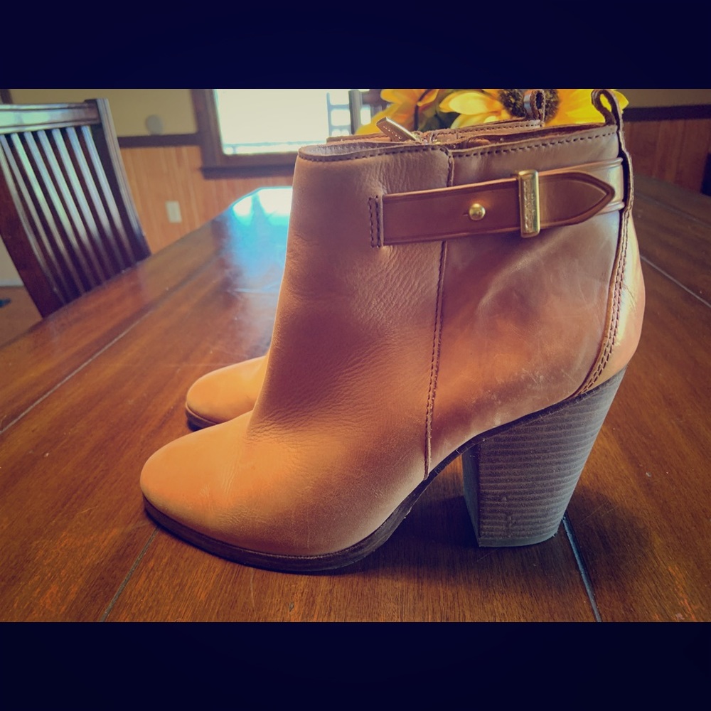 Cute Coach ankle booties